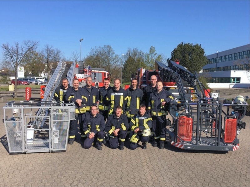 Grundlehrgang 1 Drehleiter 2015 in Meckenheim